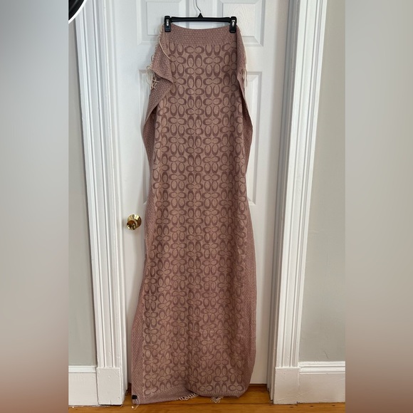 Super soft coach scarf - Picture 2 of 4